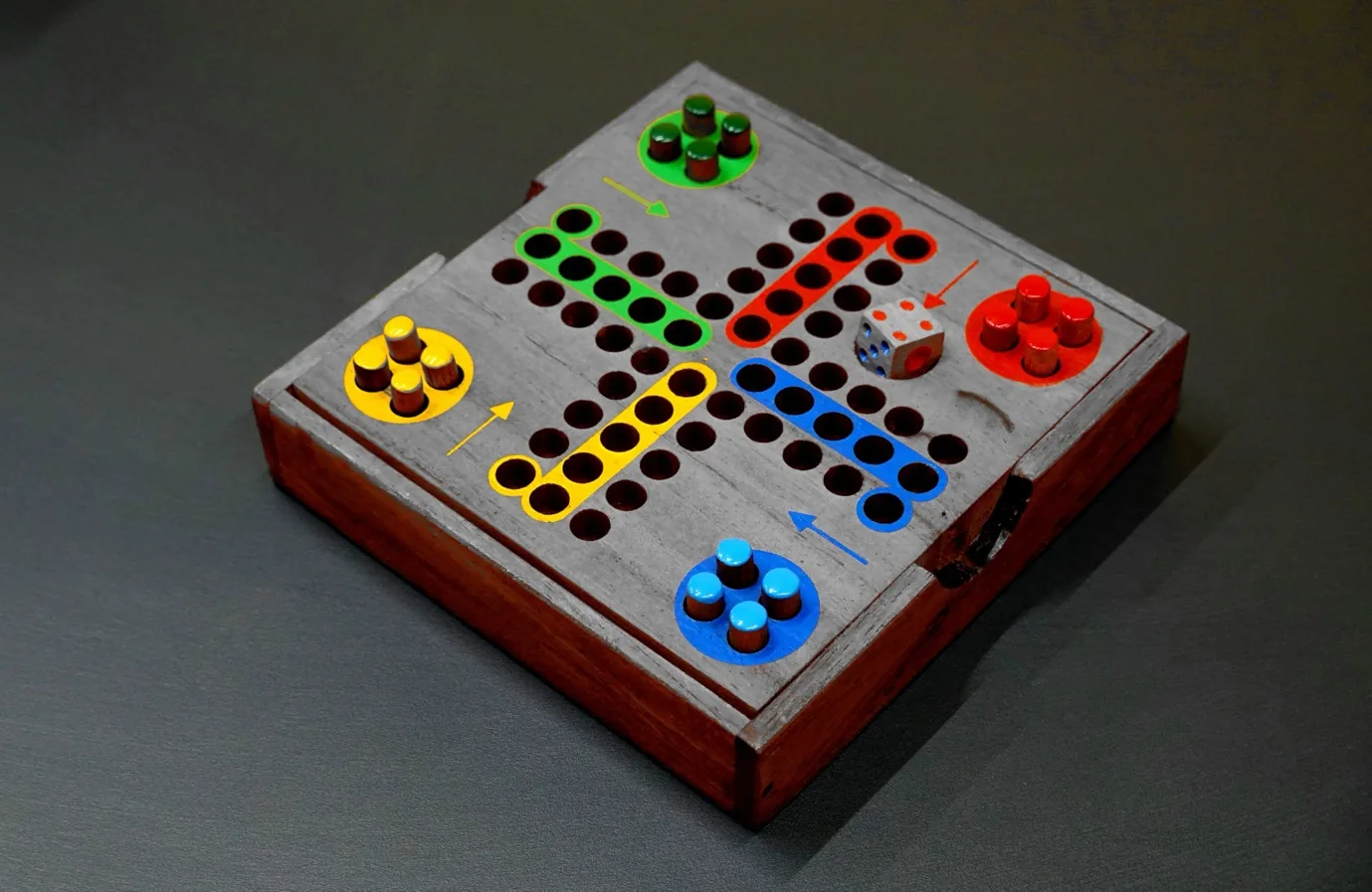 The Universal Appeal of the Five-Minute Game